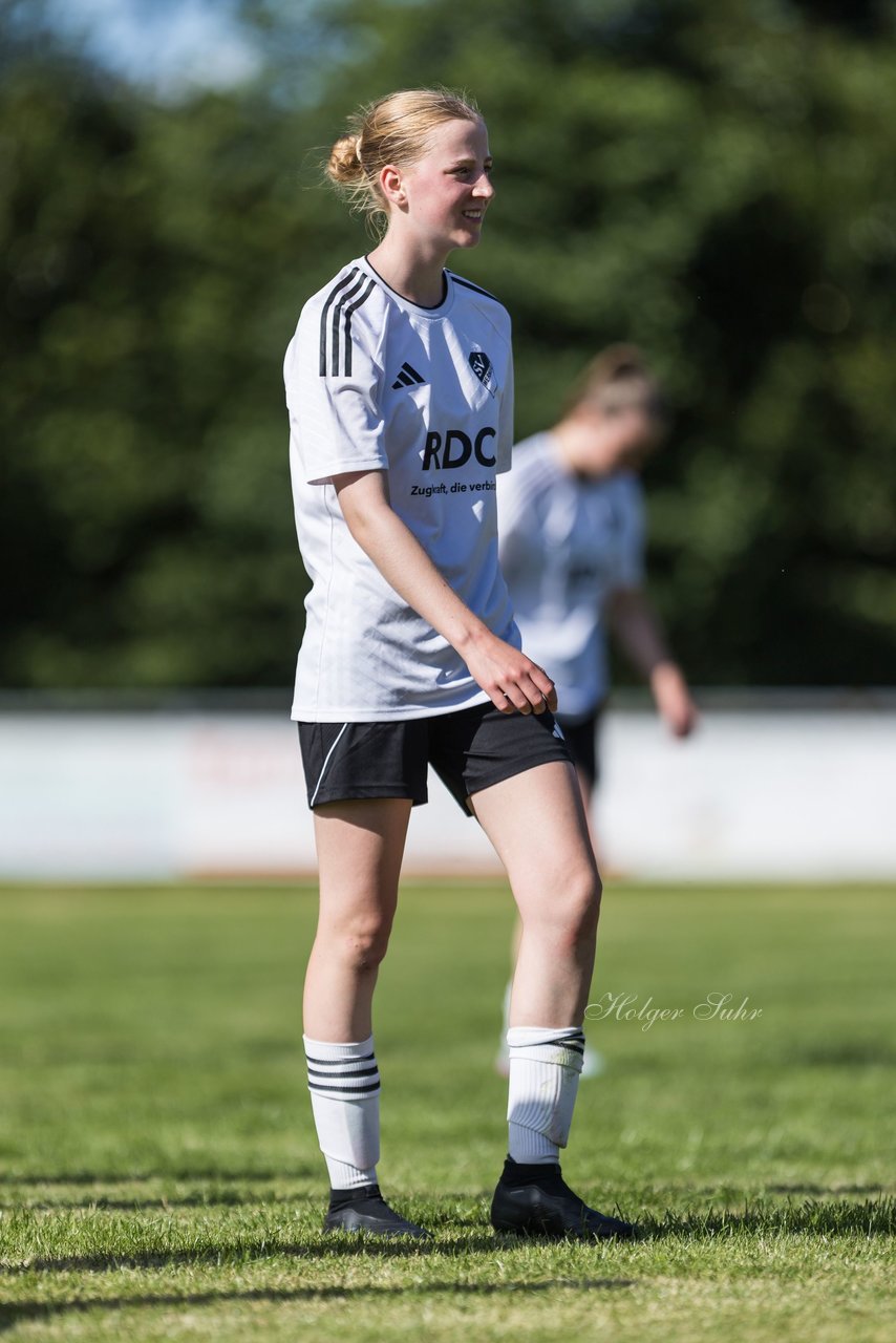 Bild 487 - F Merkur Hademarschen - SV Frisia 03 Risum-Lindholm : Ergebnis: 1:1